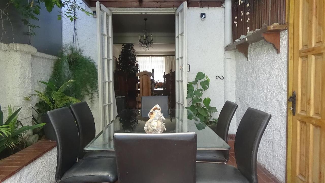 Residencia Casa Lohse Acomodação com café da manhã  Santiago